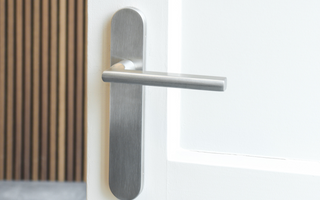 Hoe kies je het juiste deurbeslag? 5 onmisbare tips!
