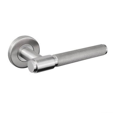 Cosenza deurklink Knurled RVS met rond rozet
