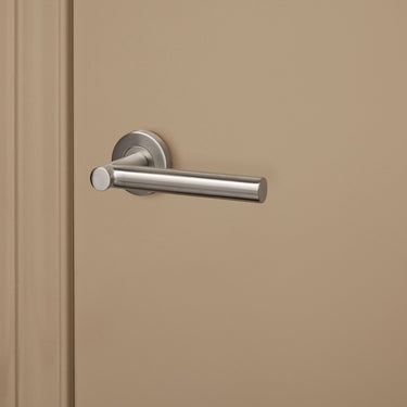 Grosetto deurklink RVS met rond rozet