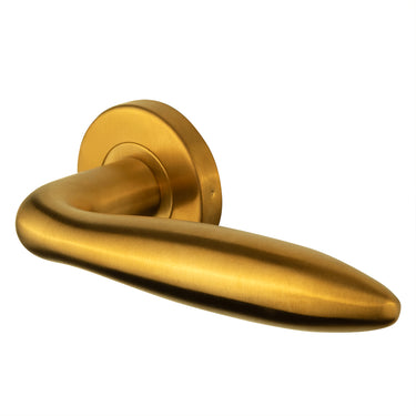 Pratona deurklink mat goud PVD gecoat met rond rozet