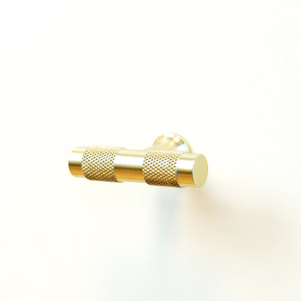 Kastknop T-model Ribbel Mat goud 50 mm